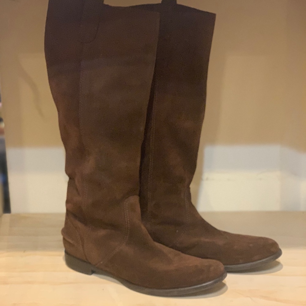 Madewell Pull on dark brown suede leather boots